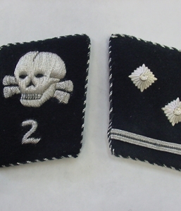 SS TOTENKOPF COLLAR INSIGNIA SET 2nd STURM COLLAR TABS