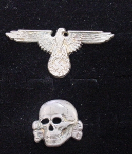 SS VISOR HAT INSIGNIA SET SILVER EAGLE SKULL
