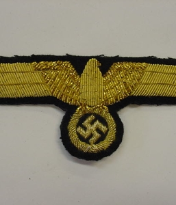 WEHRMACHT PANZER BREAST EAGLE INSIGNIA