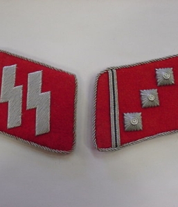 ITALIAN 29th WAFFEN SS DIVISION OFFICER COLLAR INSIGNIA SET