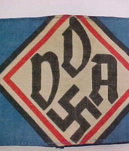 ARMBAND ASSOCIATION FOR GERMAN CULTURAL RELATIONS ABROAD DDA